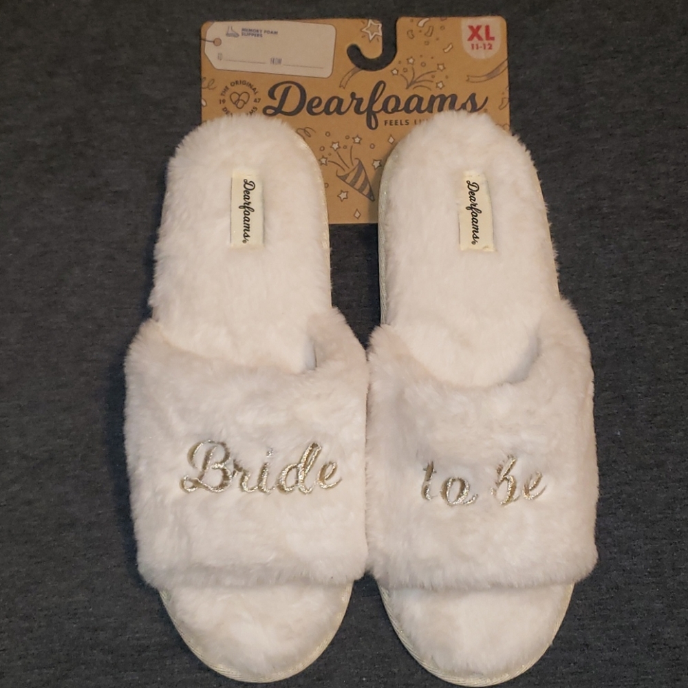 Ladies Slippers - Picture 4 of 6